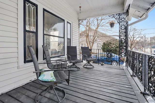 $299,900 | 107 East Hale Street, Spring Hill, KS 66083