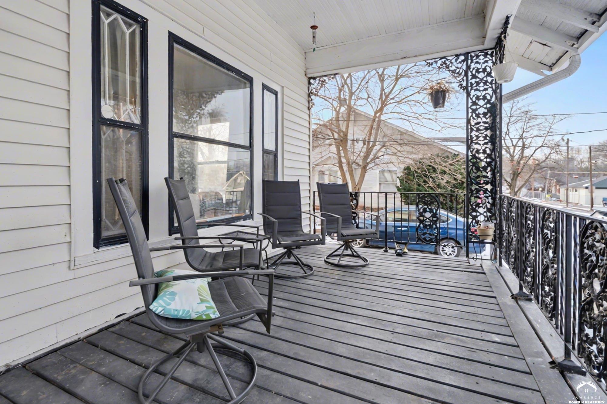 107 East Hale Street Spring Hill, KS 66083 - Photo 6 of 42