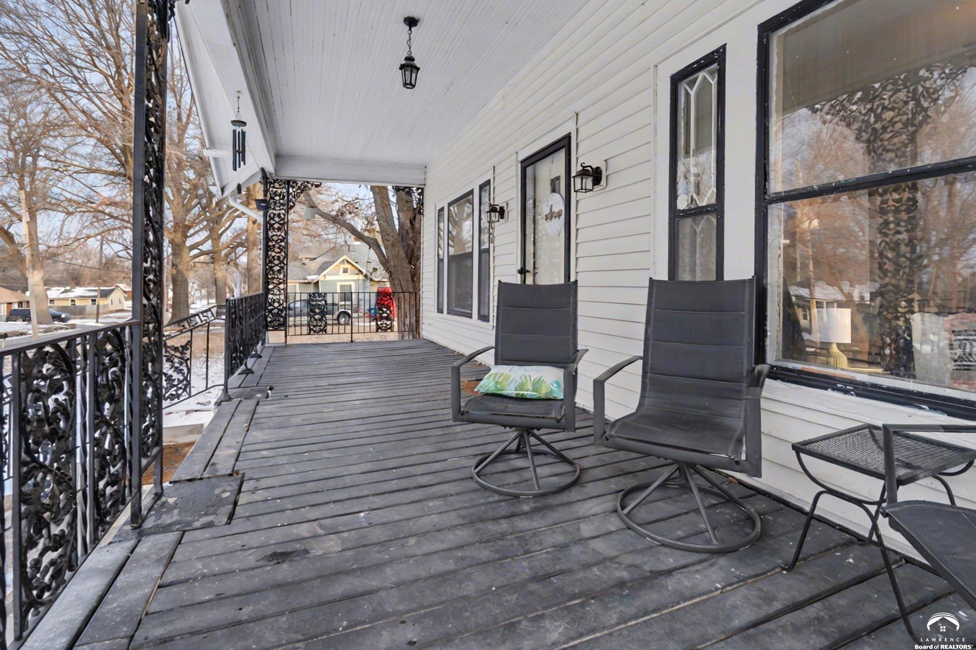 107 East Hale Street Spring Hill, KS 66083 - Photo 7 of 42