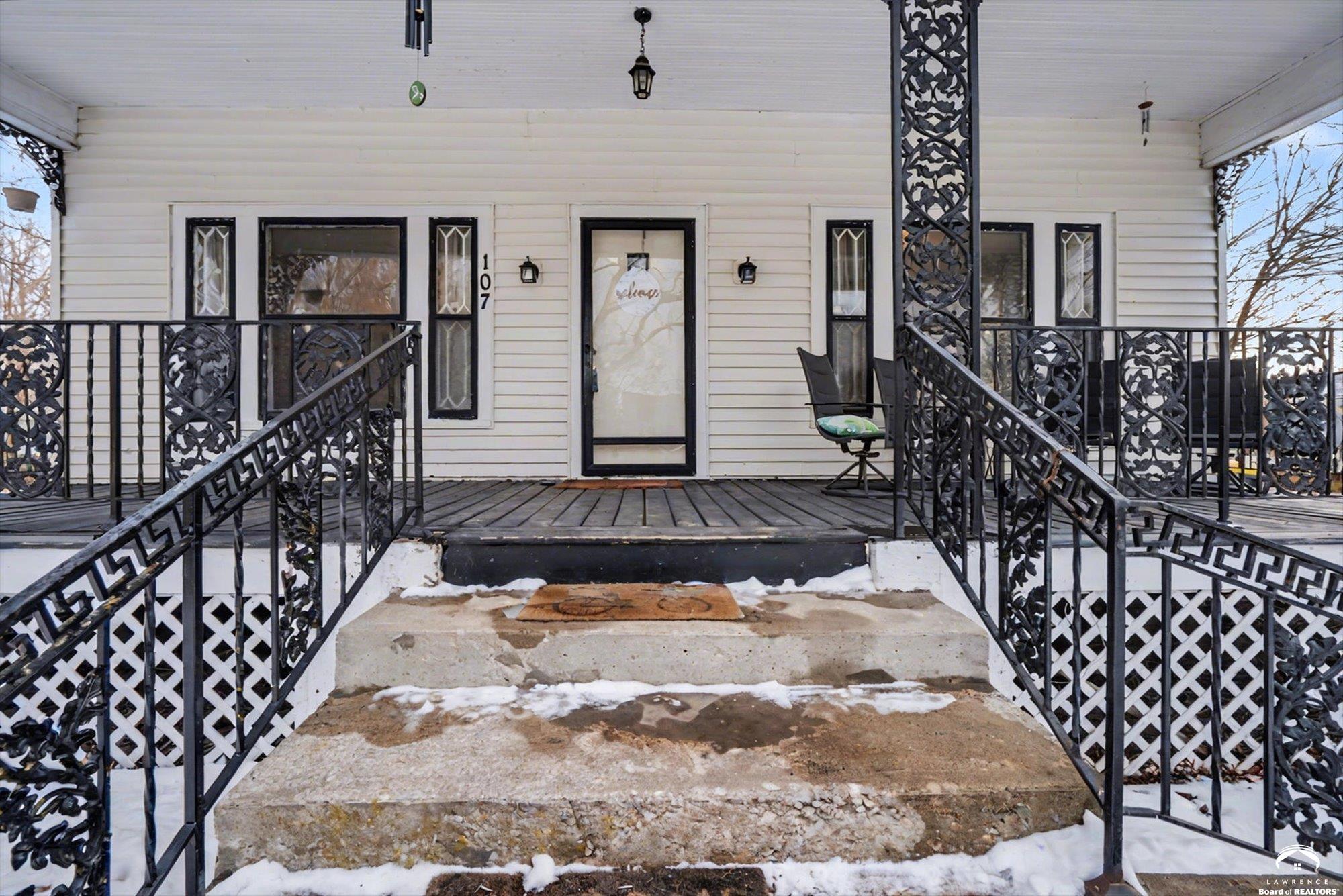 107 East Hale Street Spring Hill, KS 66083 - Photo 8 of 42