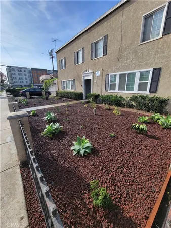 $1,725,000 | 1323 Walnut Avenue, Long Beach, CA 90813