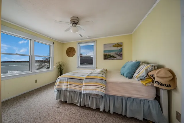 $2,285,000 | 223 Giants Neck Road, East Lyme, CT 06357