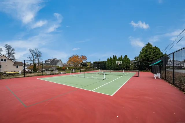 $2,285,000 | 223 Giants Neck Road, East Lyme, CT 06357