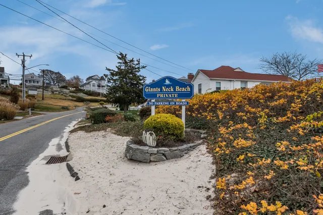 $2,285,000 | 223 Giants Neck Road, East Lyme, CT 06357