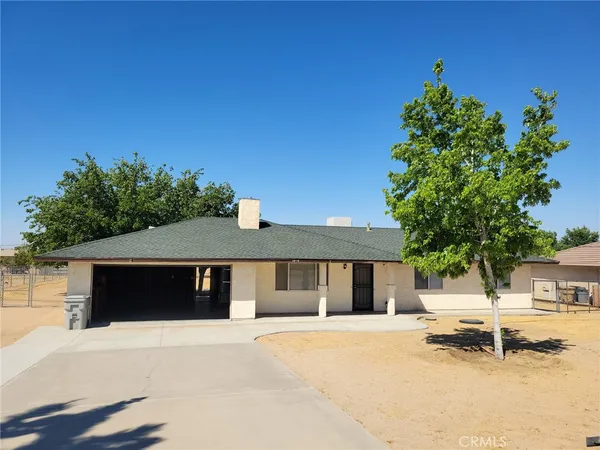 $2,080 | 18114 Pitache Street, Hesperia, CA 92345