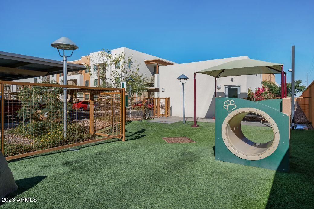 250 East Ray Road, Unit A1 Chandler, AZ 85225 - Photo 15 of 16 Pet Park