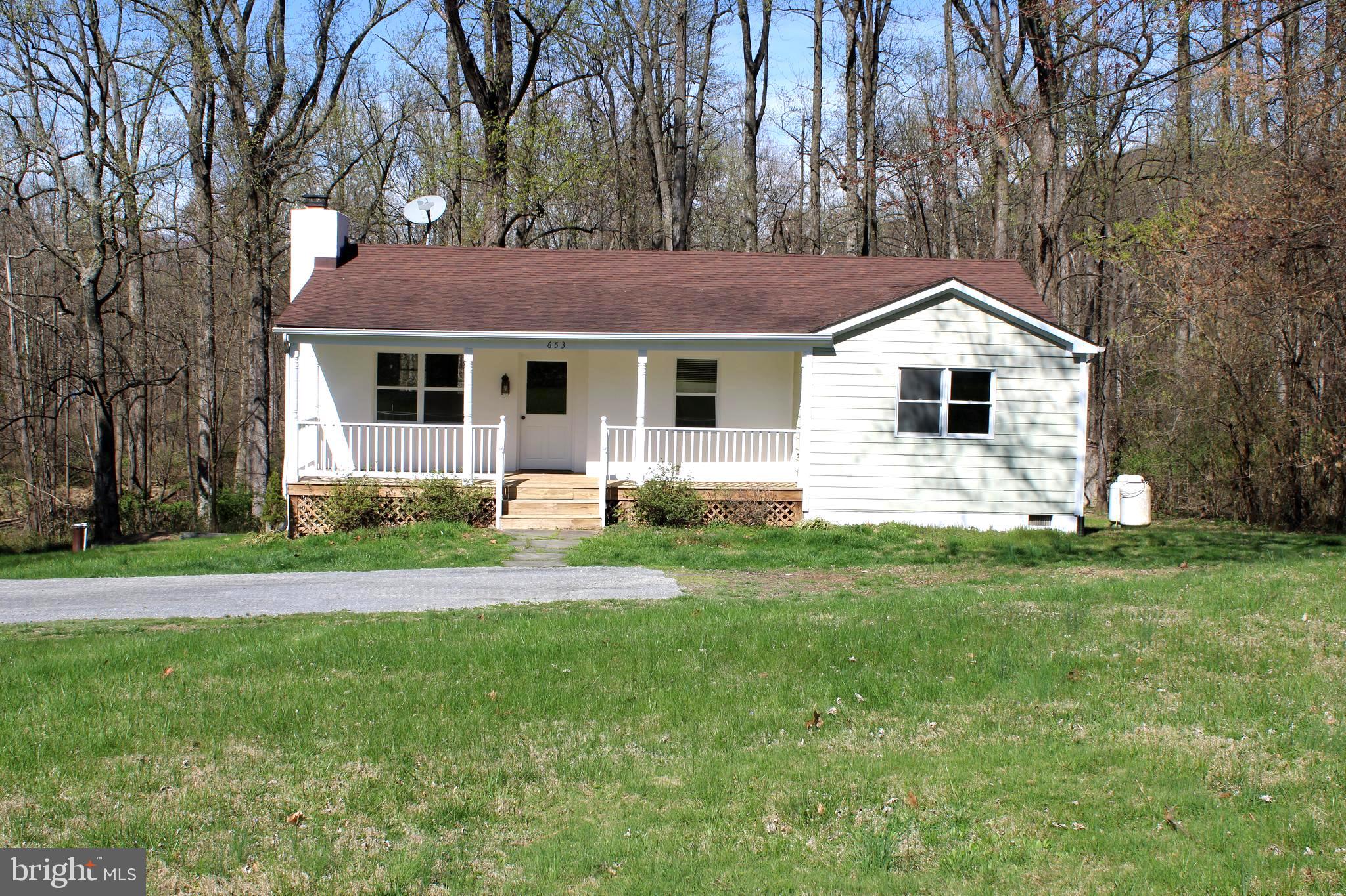 653 Pine Grove Road Bluemont, VA 20135 - Photo 1 of 30
