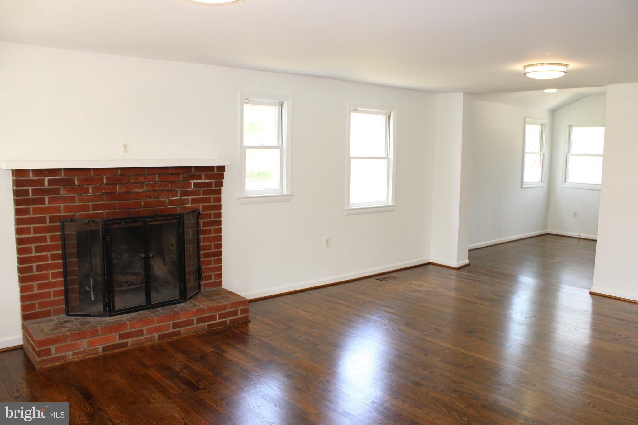 653 Pine Grove Road Bluemont, VA 20135 - Photo 6 of 30