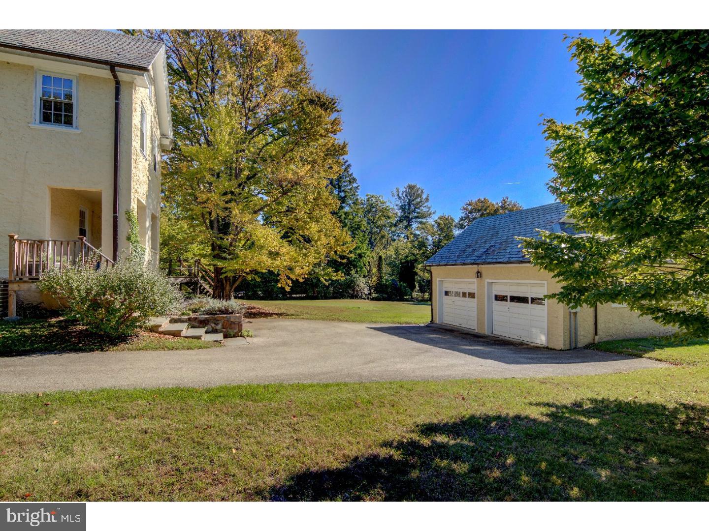 227 Broughton Lane Villanova, PA 19085 - Photo 19 of 22 Garage