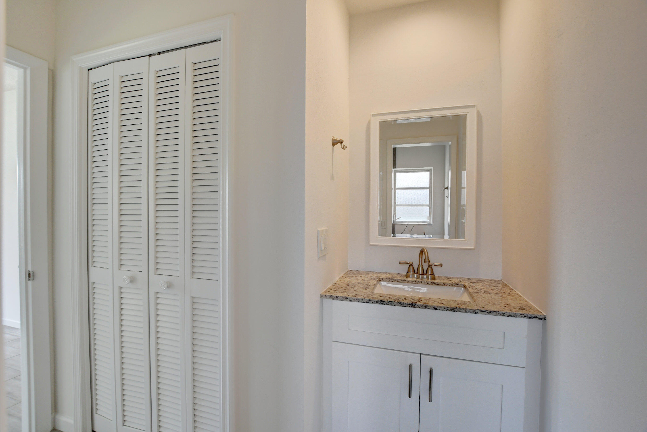 1333 Southwest 13th Place Boca Raton, FL 33486 - Photo 25 of 36 Master bath