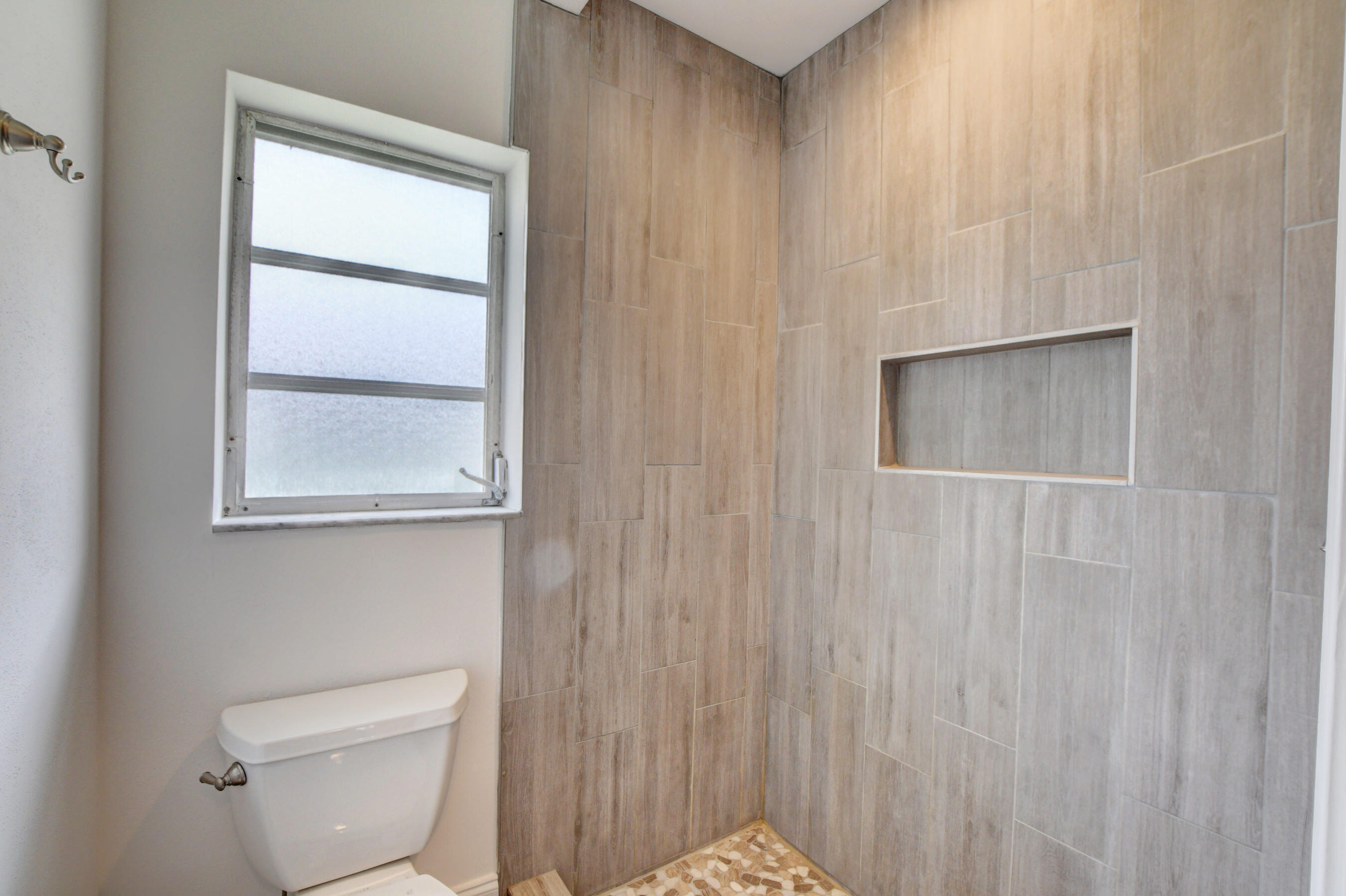 1333 Southwest 13th Place Boca Raton, FL 33486 - Photo 26 of 36 Master bath