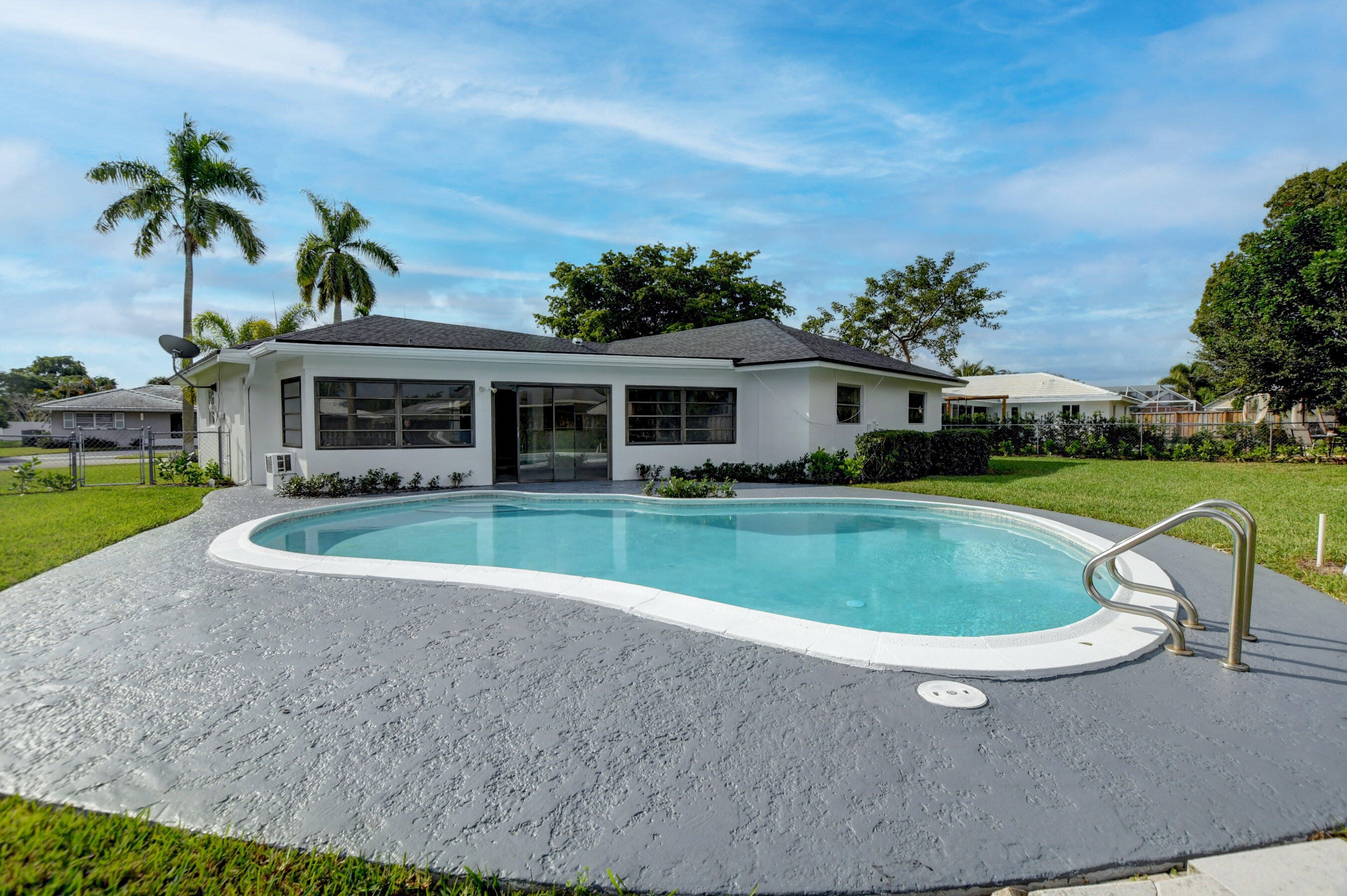 1333 Southwest 13th Place Boca Raton, FL 33486 - Photo 29 of 36 Back of house
