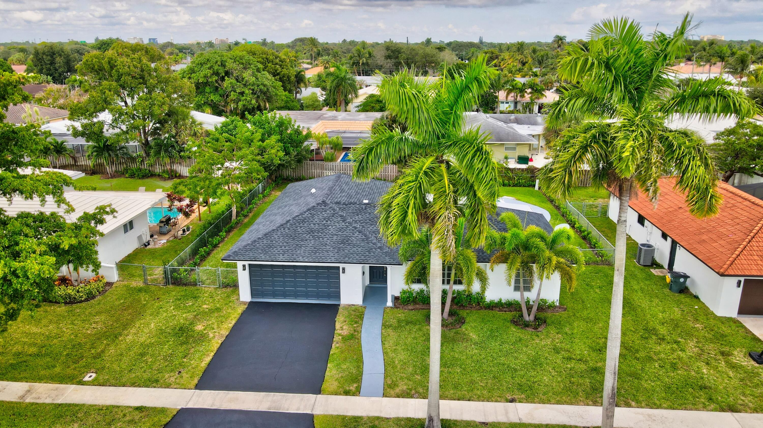 1333 Southwest 13th Place Boca Raton, FL 33486 - Photo 33 of 36 Drone