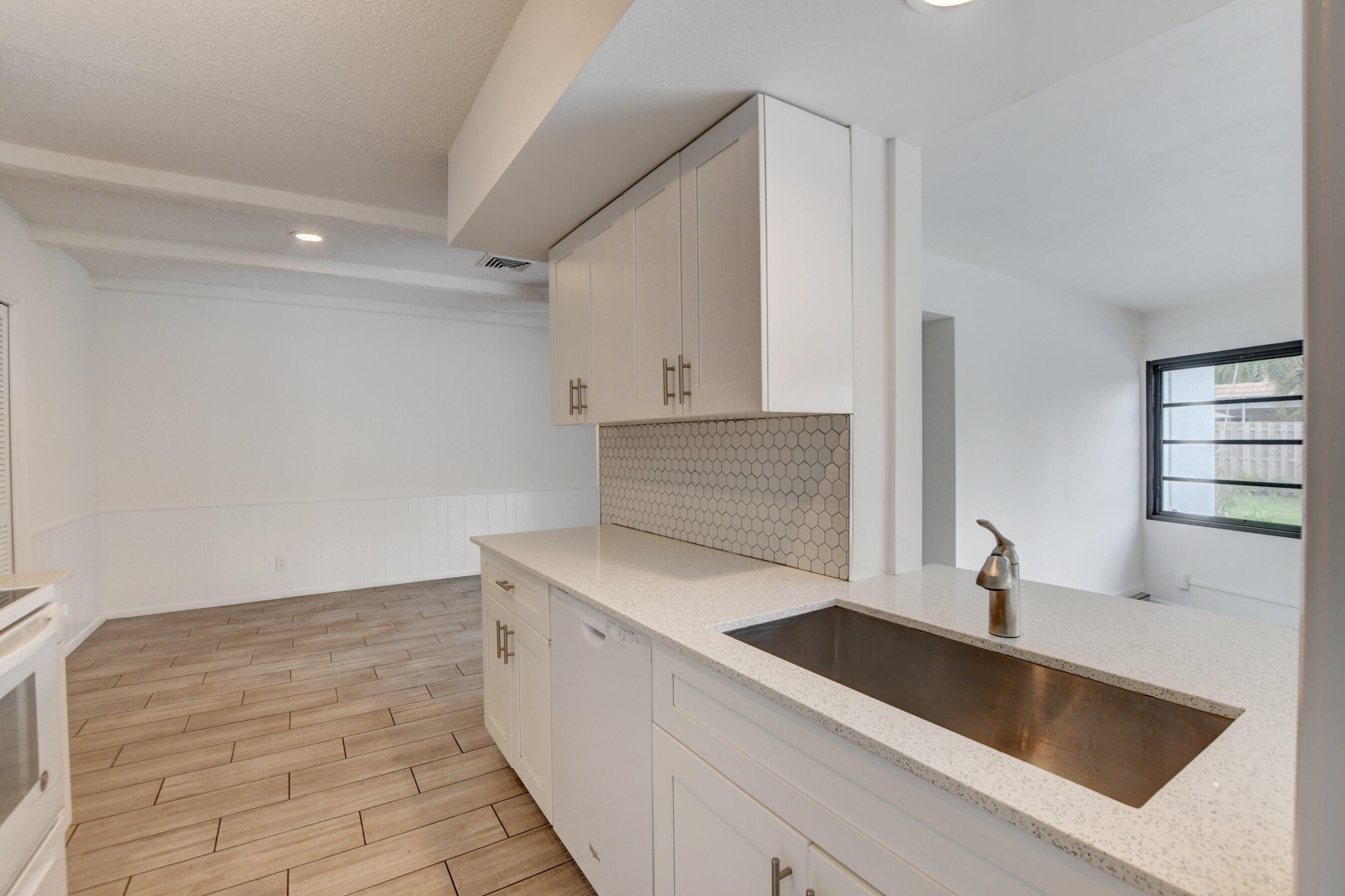 1333 Southwest 13th Place Boca Raton, FL 33486 - Photo 10 of 36 Kitchen