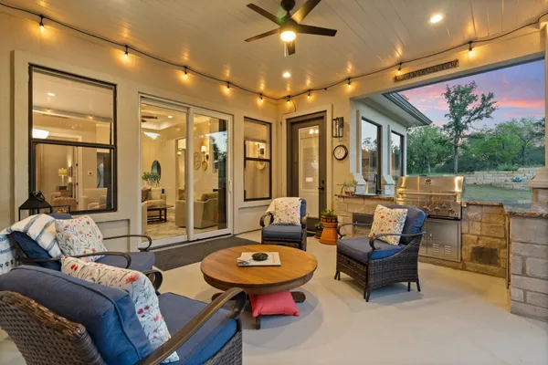 $764,900 | 1122 Faultline Drive, Horseshoe Bay, TX 78657