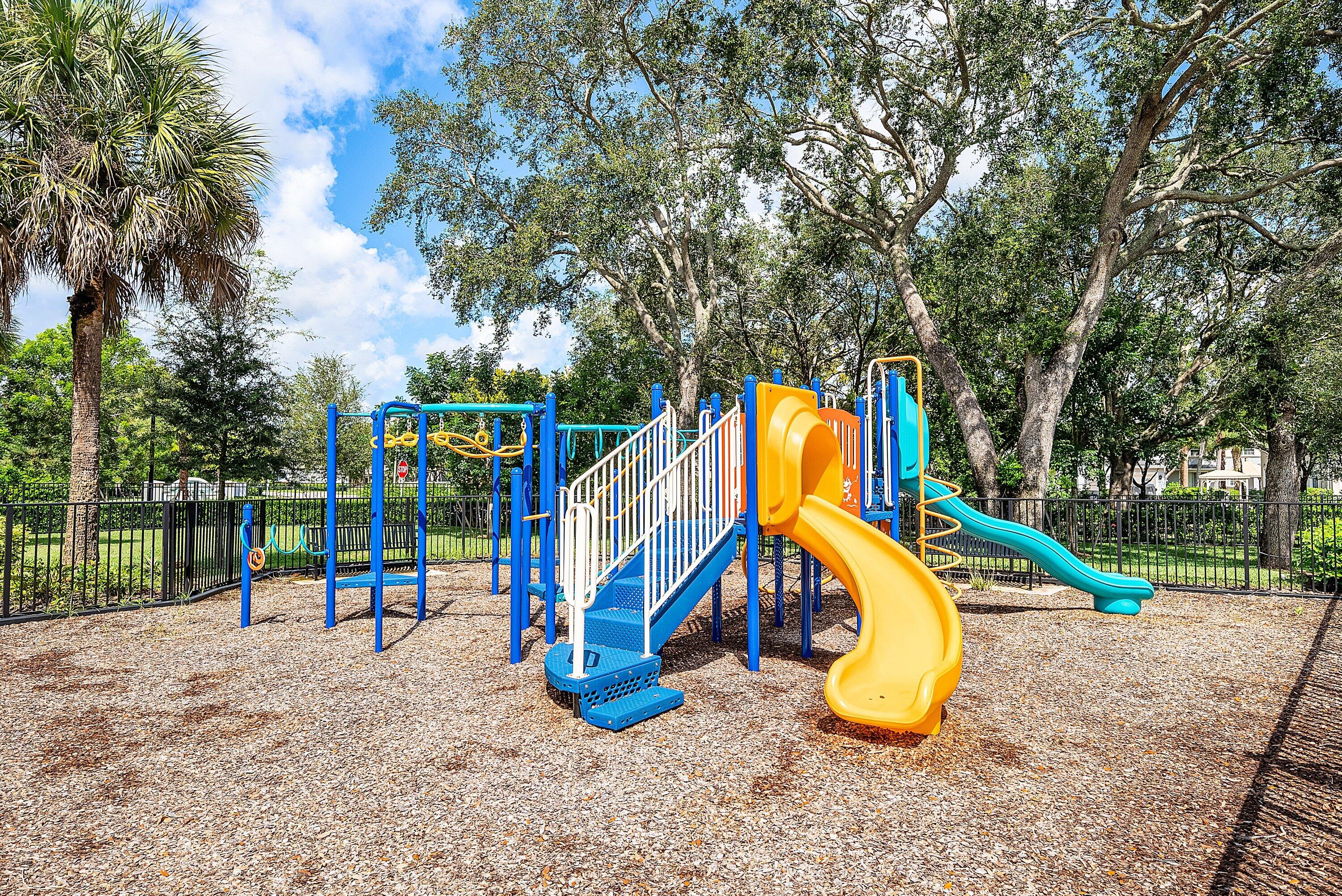 349 Geillis Path Delray Beach, FL 33445 - Photo 37 of 60 037-349GeillisPath-DelrayBeach-FL-33445-