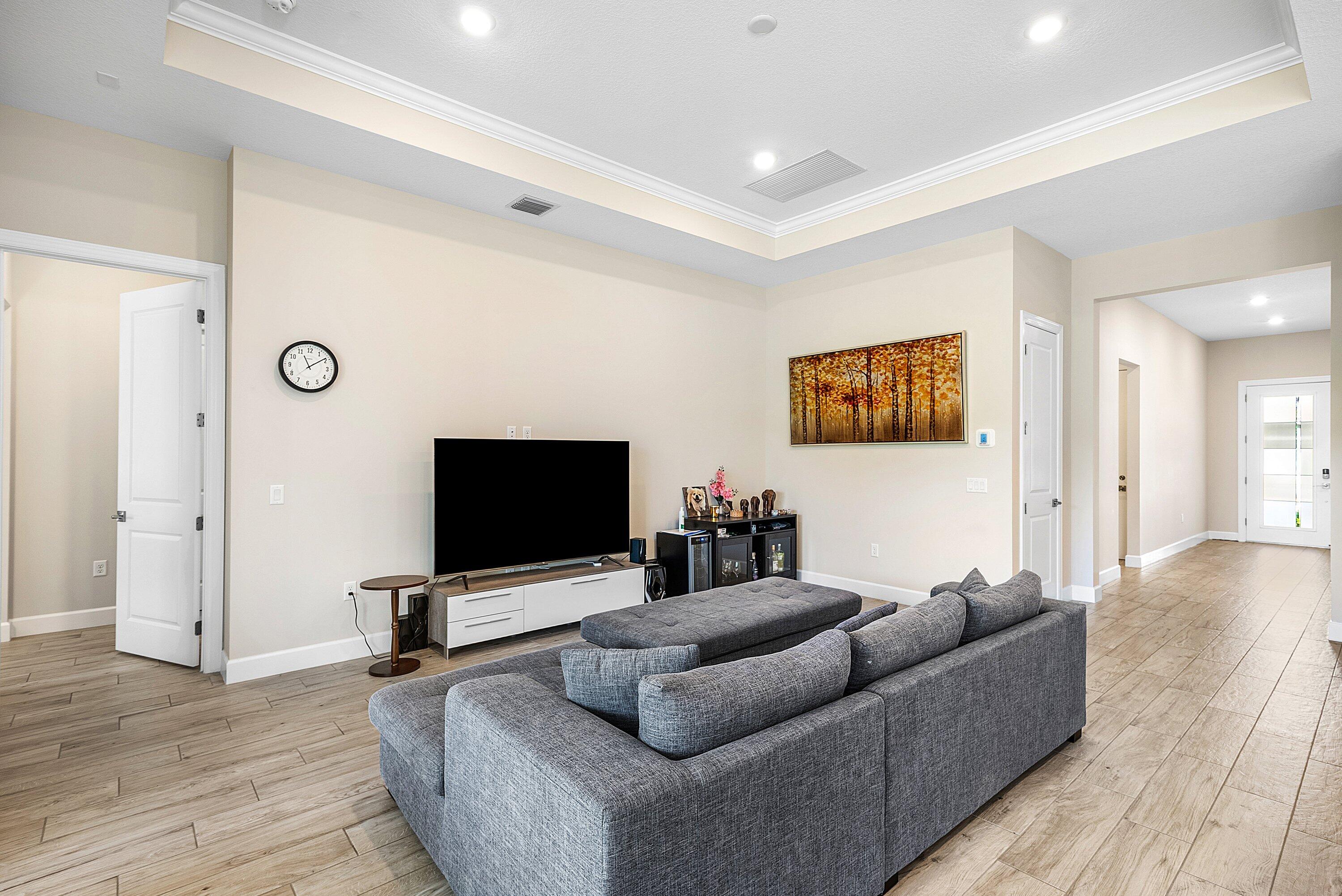 349 Geillis Path Delray Beach, FL 33445 - Photo 6 of 60 006-349GeillisPath-DelrayBeach-FL-33445-