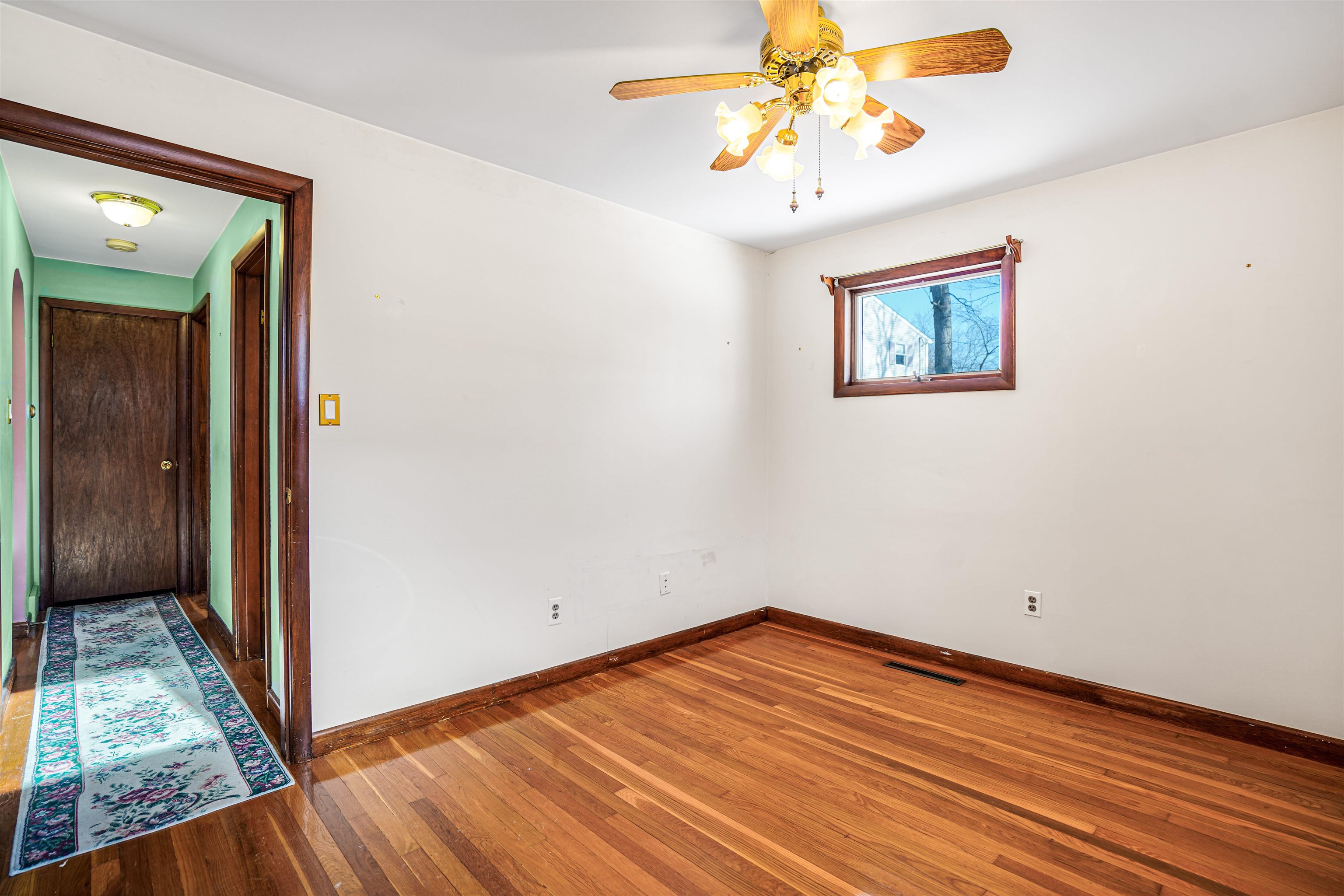 80 Overland Street Manchester, NH 03103 - Photo 18 of 42 Gallery Image 18