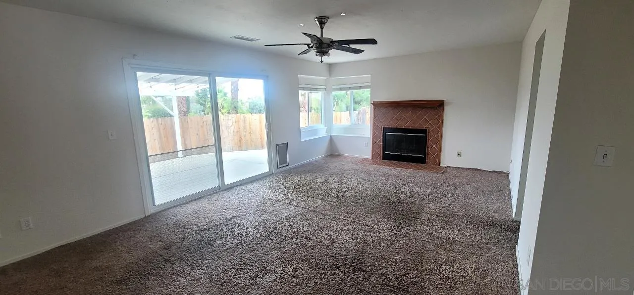 5407 Rocking Horse Lane Oceanside, CA 92057 - Photo 5 of 11 Gallery Image 5