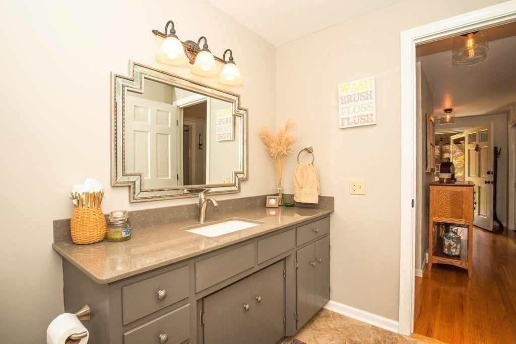 43 Pleasant View Road Wilbraham, MA 01095 - Photo 27 of 41 Gallery Image 27