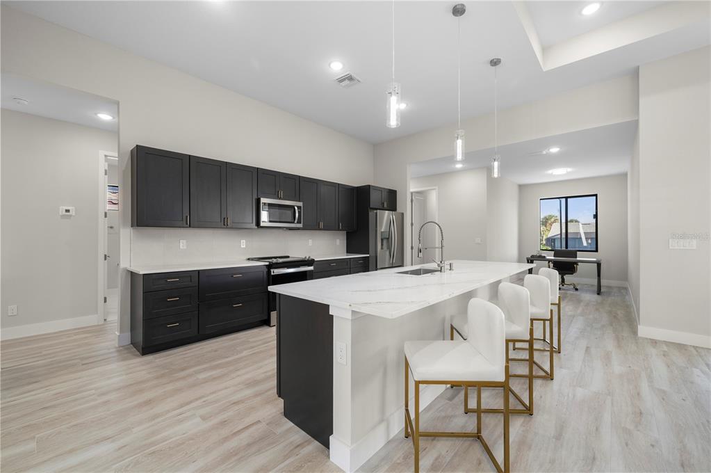 198 Gulfview Road Punta Gorda, FL 33950 - Photo 14 of 74 Gallery Image 14