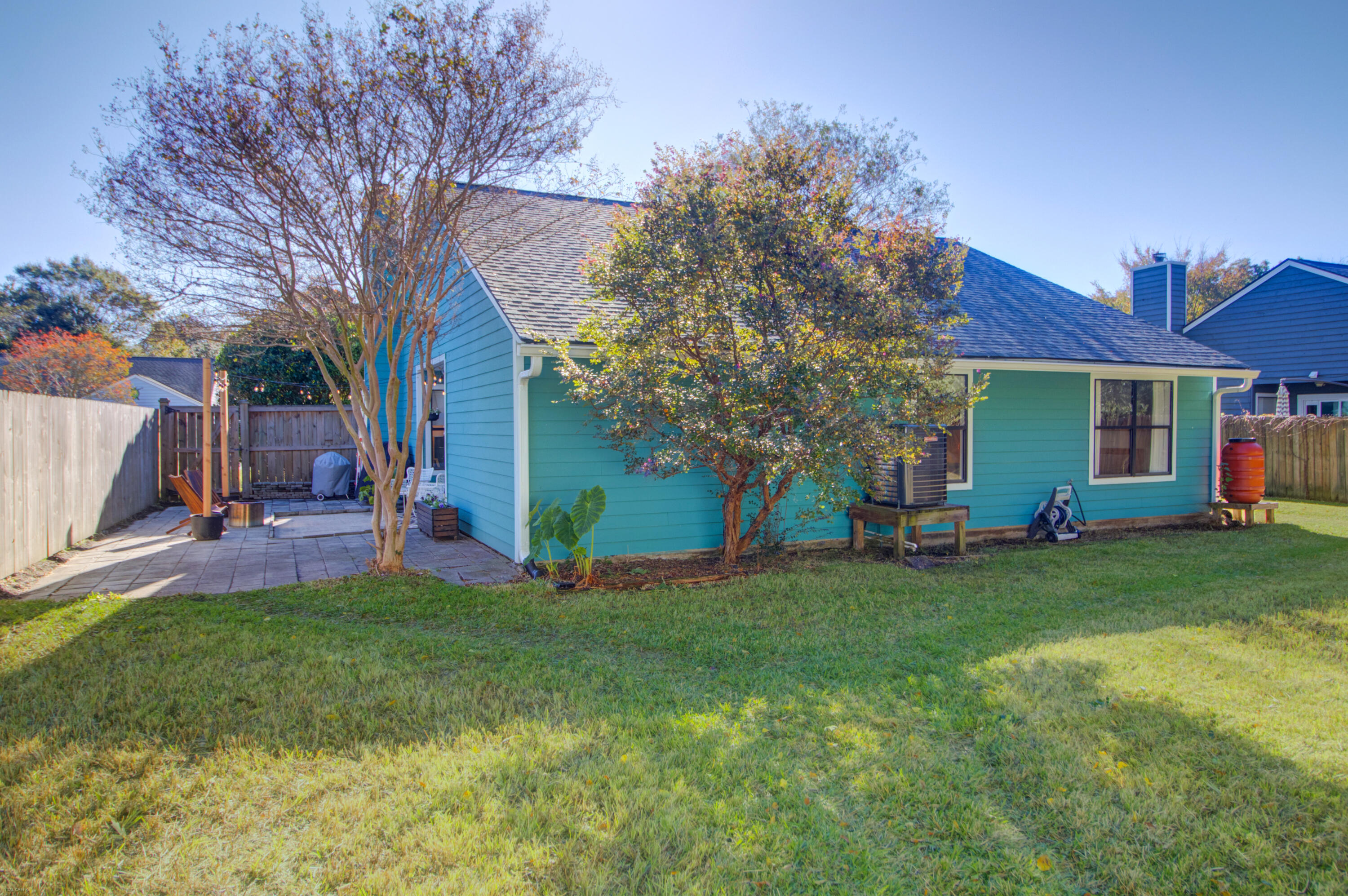 1135 Shoreham Road Charleston, SC 29412 - Photo 42 of 50 1135 Shoreham Rd -Tidalcreekphoto- (47)