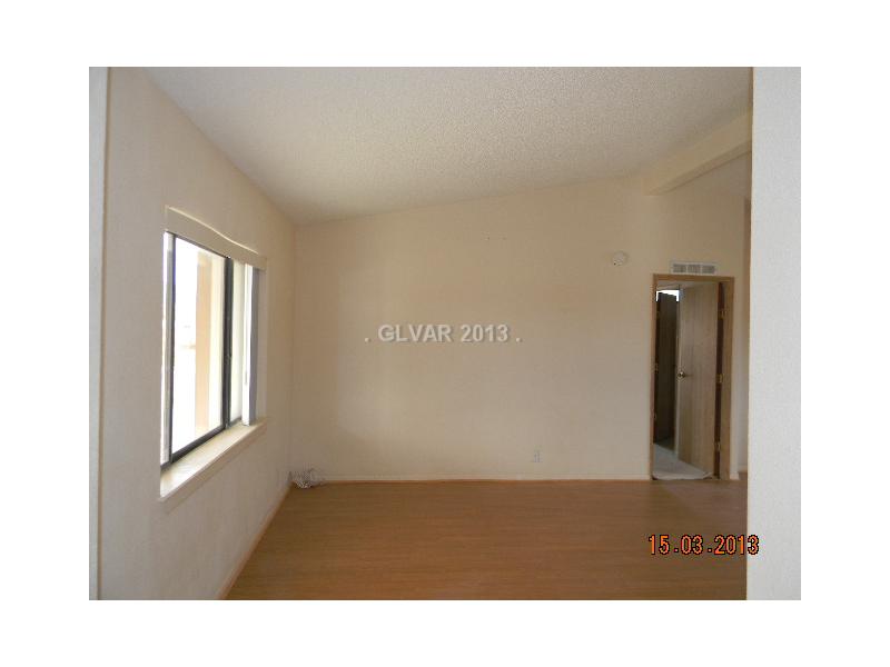 3820 Horn Road Pahrump, NV 89048 - Photo 3 of 15 Living Room.