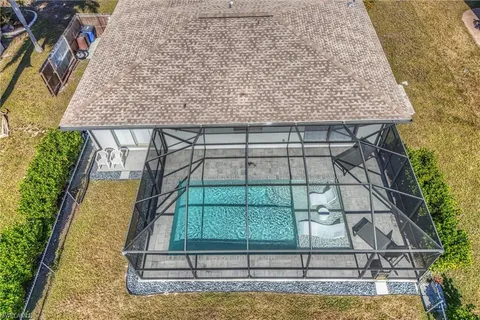 a view of a bird bath