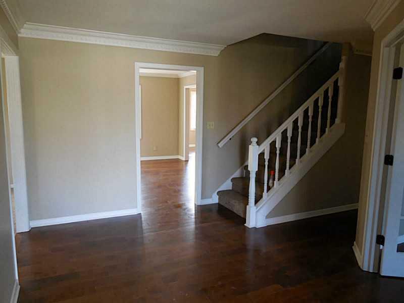 499 Rodeo Drive Indianapolis, IN 46217 - Photo 21 of 23 Gallery Image 21