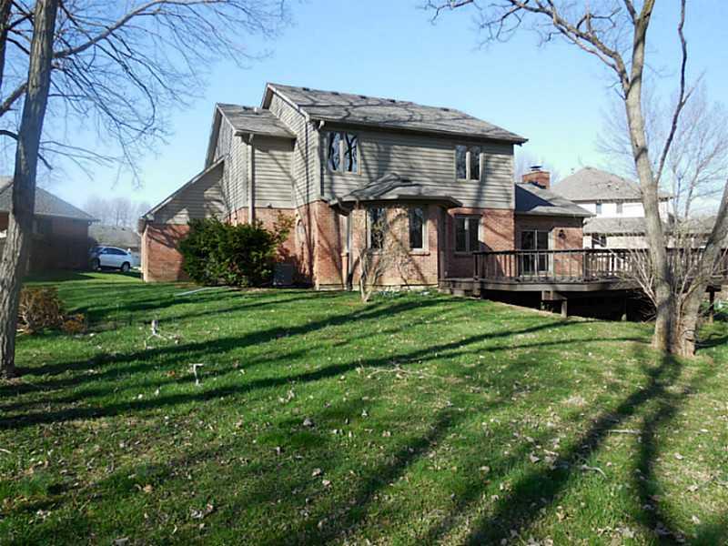 499 Rodeo Drive Indianapolis, IN 46217 - Photo 4 of 23 Gallery Image 4
