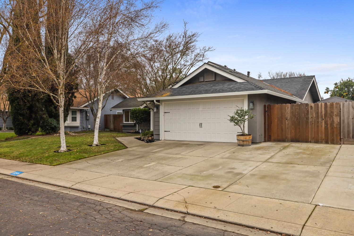 3205 Harbor Drive Modesto, CA 95355 - Photo 2 of 36