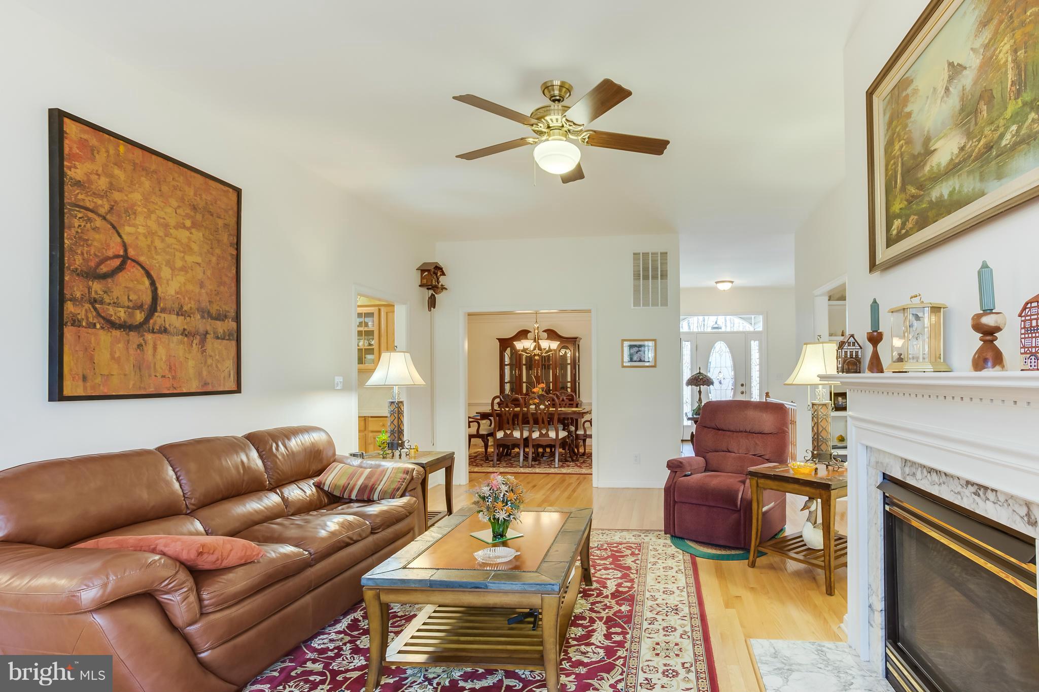 312 Happy Creek Road Locust Grove, VA 22508 - Photo 4 of 30 Living Room