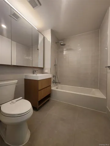 $3,999 | 131-02 40th Road | Flushing