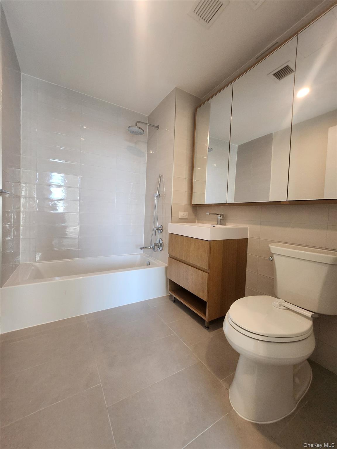 131-02 40th Road Queens, NY 11354 - Photo 10 of 23