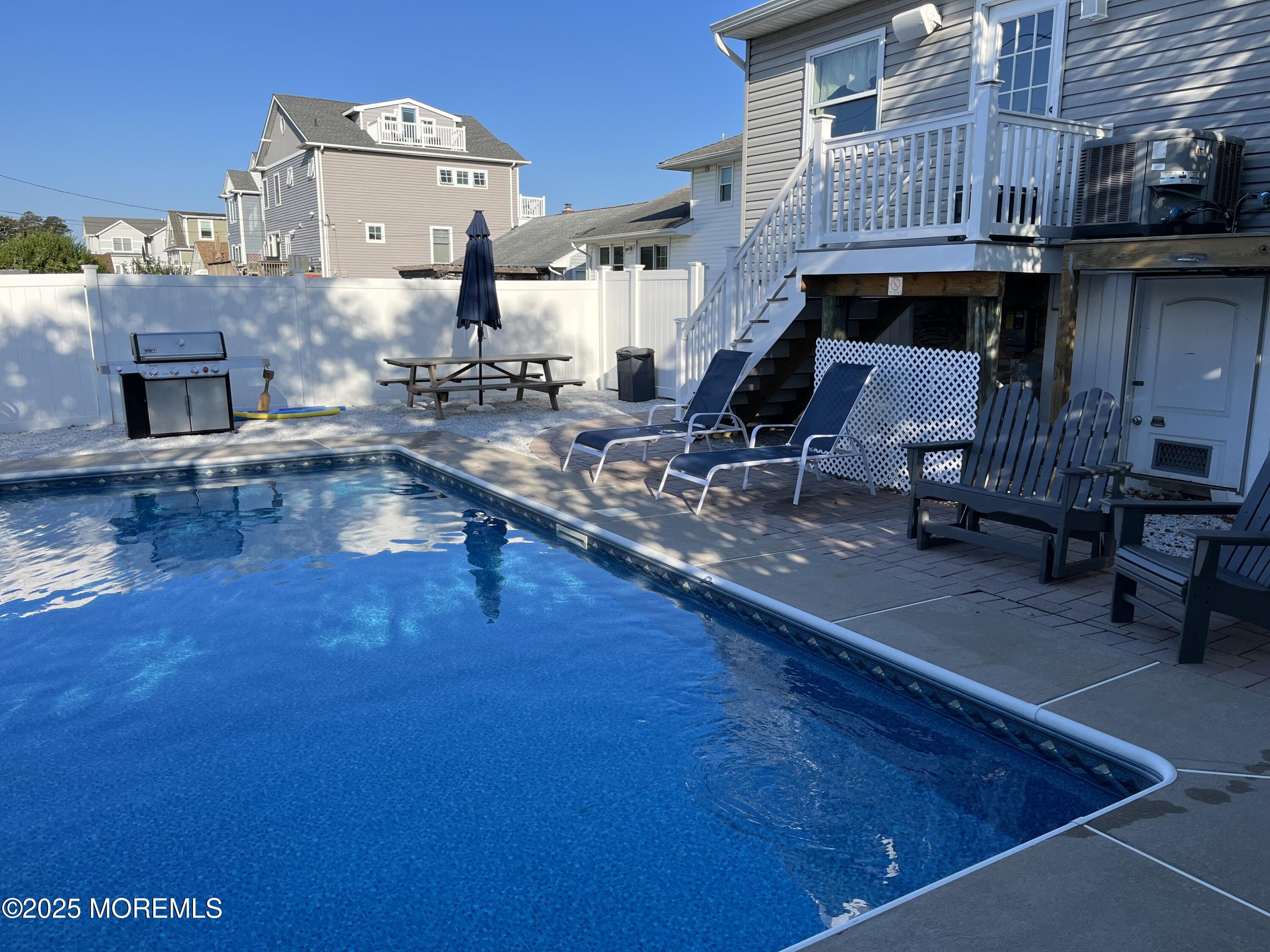 32 Niblick Street Point Pleasant Beach, NJ 08742 - Photo 25 of 31 an ocean view with seating space