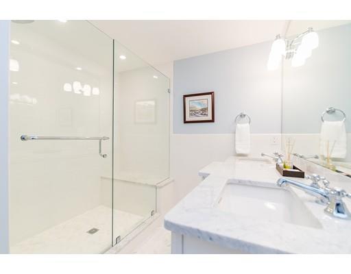 8 Pelham Road Weston, MA 02493 - Photo 18 of 23 Gallery Image 18