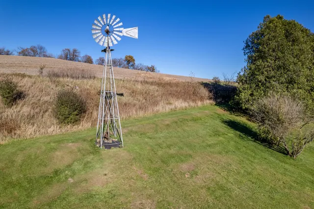 $399,900 | N23764 Wayside Lane, Ettrick, WI 54627