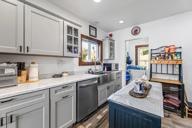 $399,900 | N23764 Wayside Lane, Ettrick, WI 54627