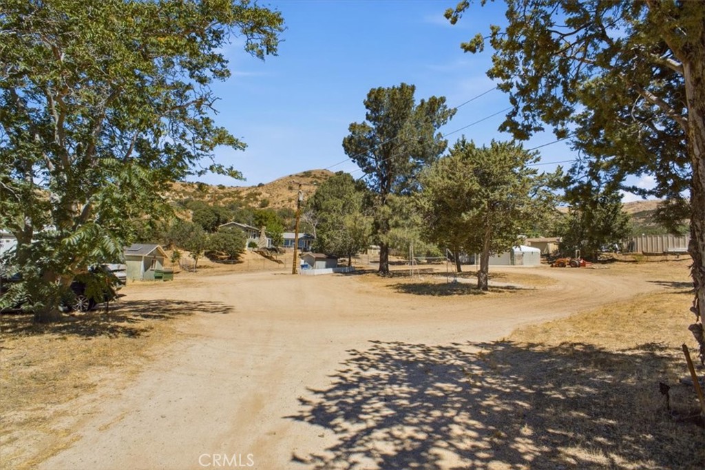 35273 Red Rover Mine Road Acton, CA 93510 - Photo 6 of 27