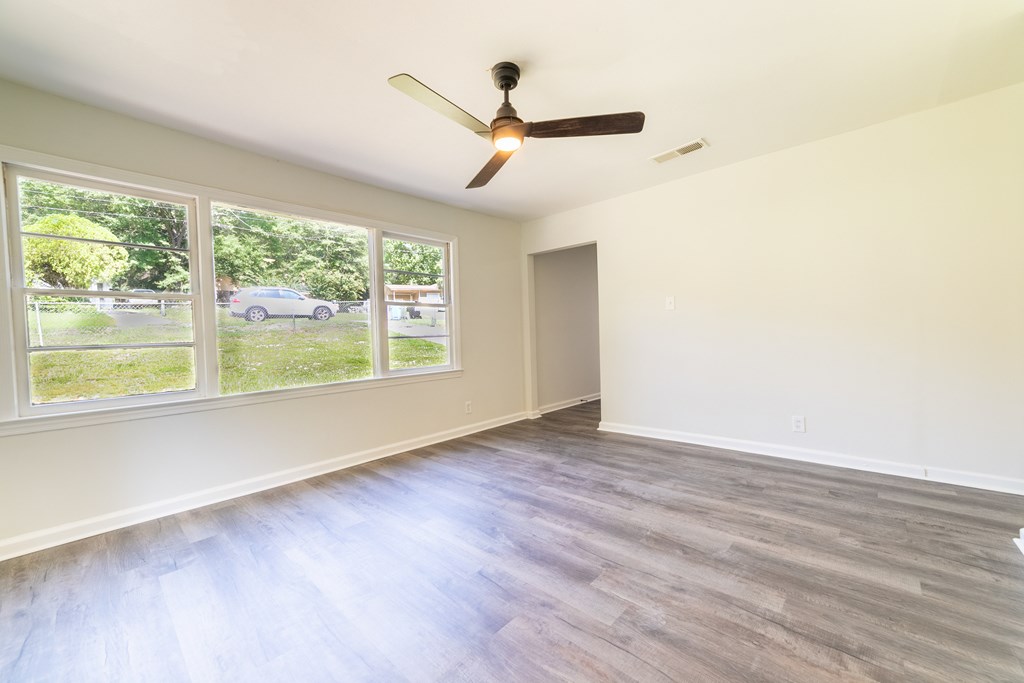 928 Bethune Court Columbus, GA 31907 - Photo 2 of 9