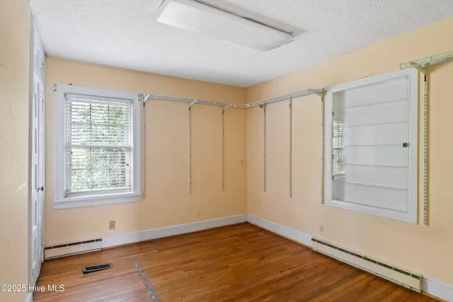 $205,000 | 533 West College Street, Warsaw, NC 28398