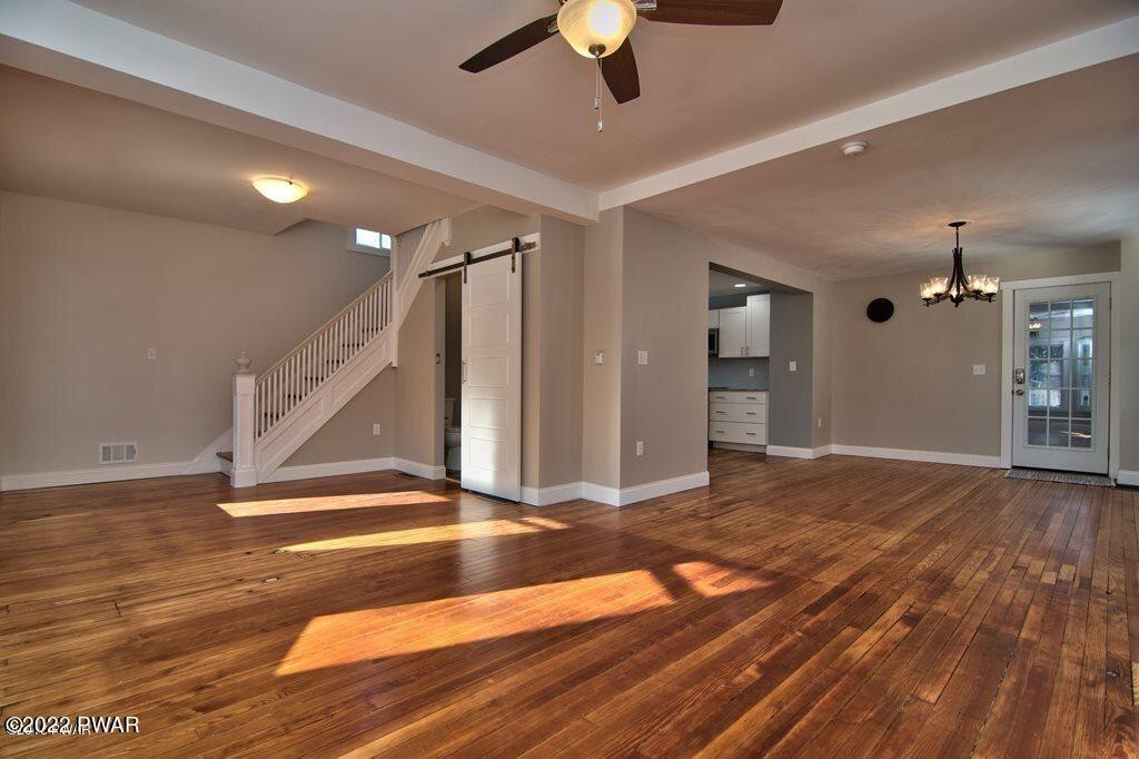 121 Pond Road Lake Ariel, PA 18436 - Photo 5 of 29