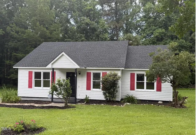 $294,000 | 420 Beulah Milton Drive, Willow Spring, NC 27592