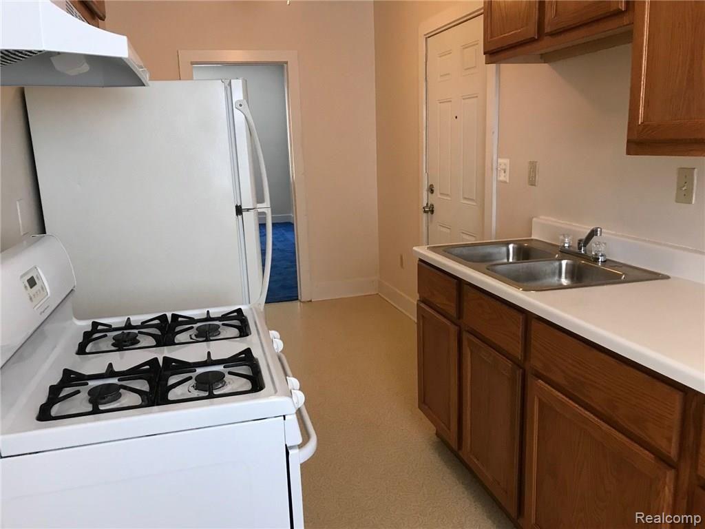 8000 Pilgrim Street, Unit G Detroit, MI 48238 - Photo 6 of 11
