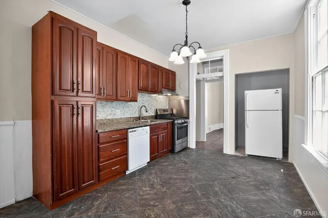 $899,000 | 2027 Quesada Avenue, San Francisco, CA 94124