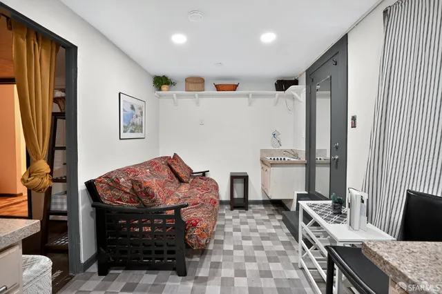 $899,000 | 2027 Quesada Avenue, San Francisco, CA 94124