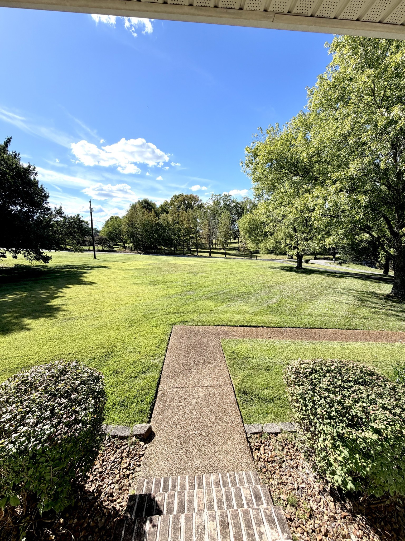 356 Lee Road Cottontown, TN 37048 - Photo 7 of 52 a view of an ocean with a outdoor space