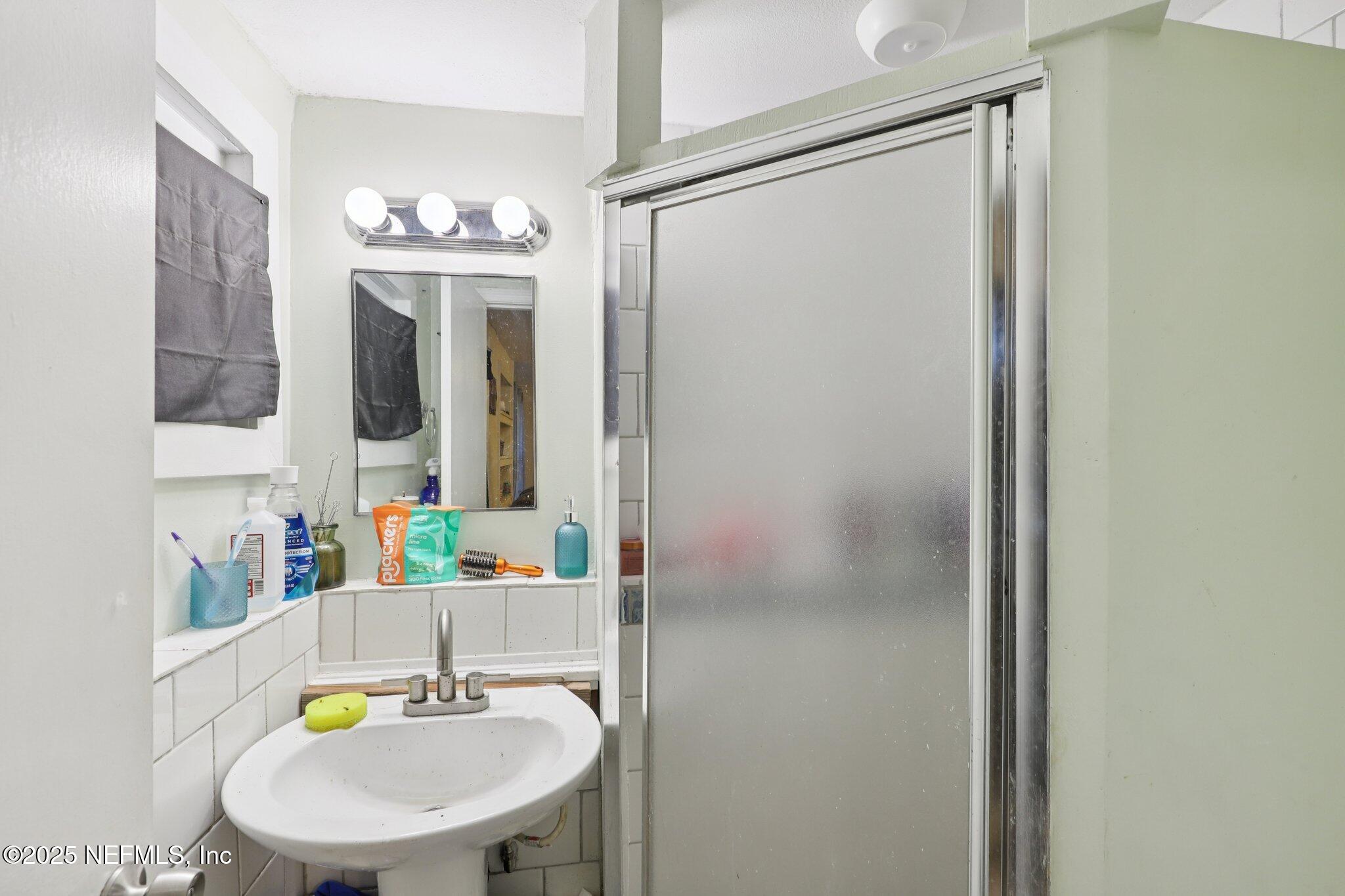 547 Southeast 58th Street Keystone Heights, FL 32656 - Photo 25 of 30 Basement Bathroom
