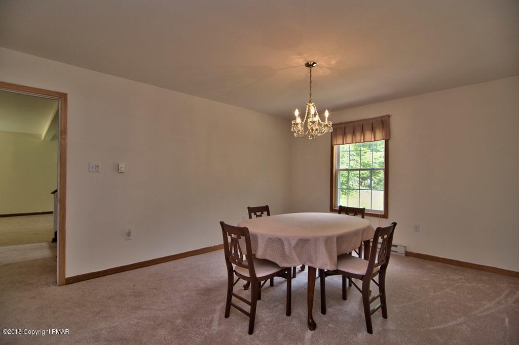 6142 Horatio Road Tobyhanna, PA 18466 - Photo 10 of 34 Dining Room view 2