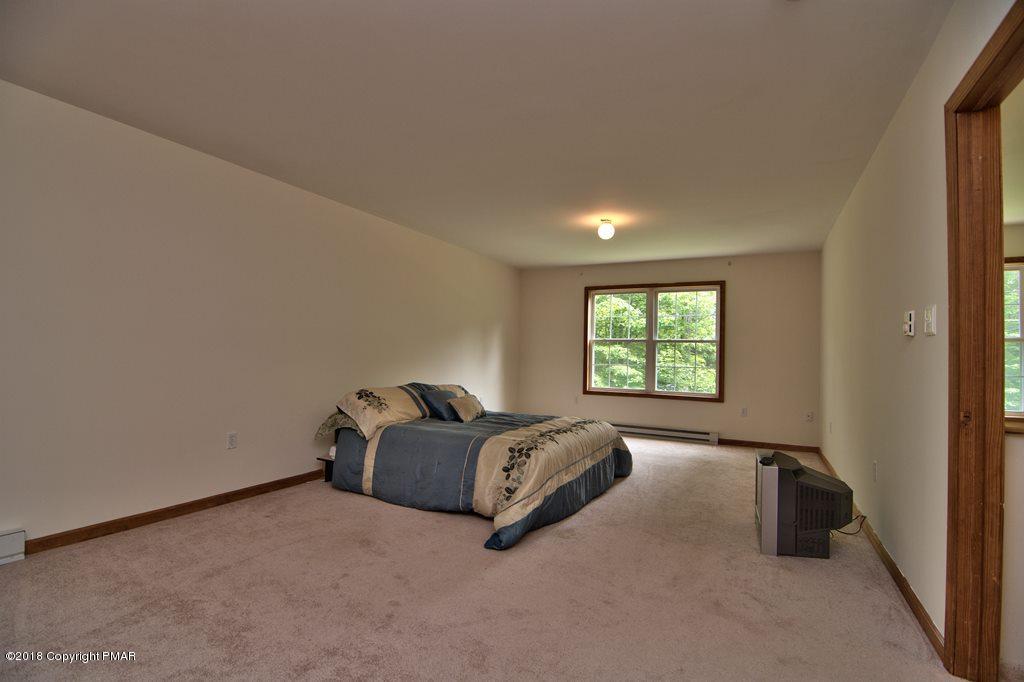 6142 Horatio Road Tobyhanna, PA 18466 - Photo 18 of 34 Master Bedroom